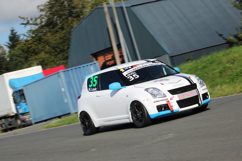 Mirza Lovic i Suzuki Swift Sport
(Foto: Motorsporten.dk)